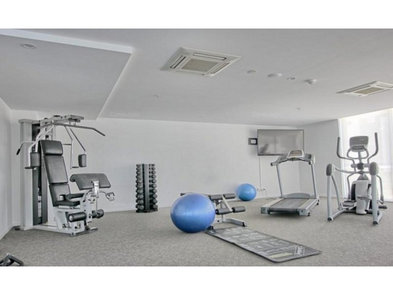 413/17 Bath Street, Labrador QLD 4215