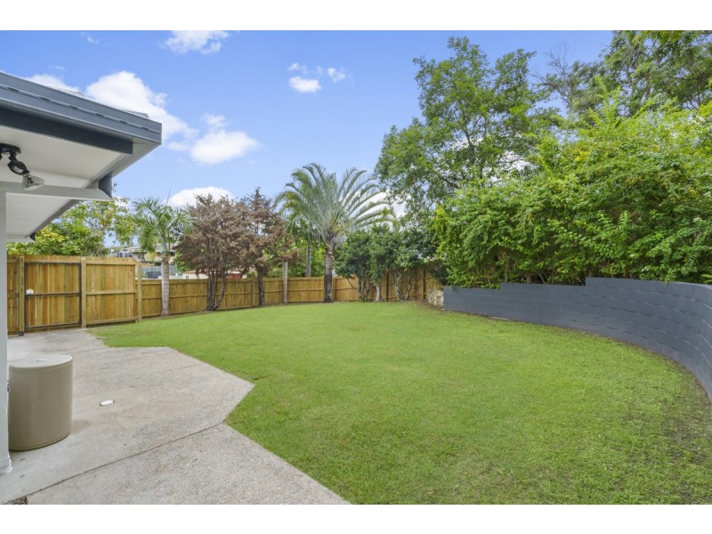 1 Mataranka Drive, Worongary QLD 4213