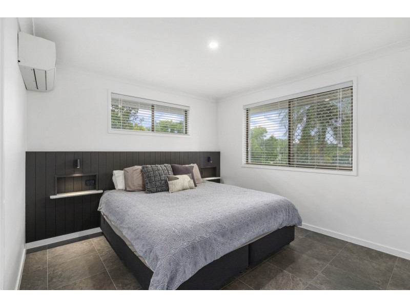 1 Mataranka Drive, Worongary QLD 4213