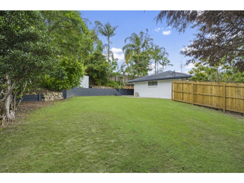 1 Mataranka Drive, Worongary QLD 4213