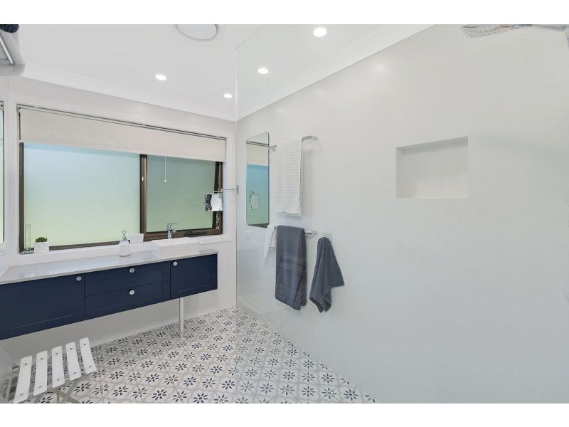 218 Latimers Crossing Road, Advancetown QLD 4211