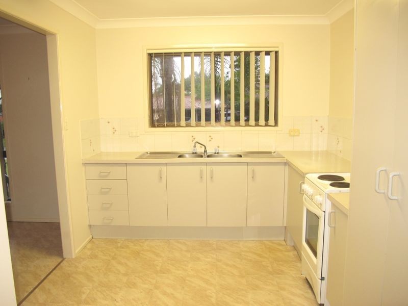 13 Mataranka Drive, Worongary QLD 4213