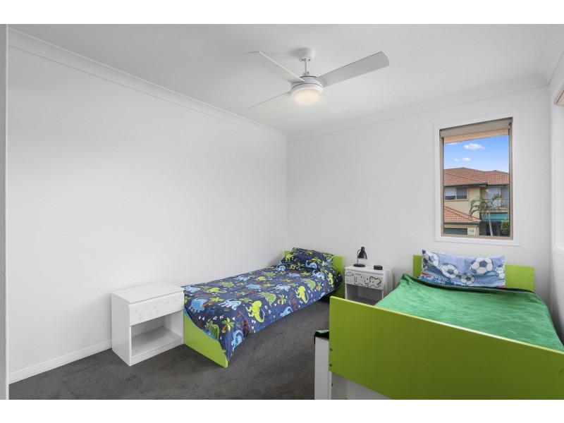 120/152 Palm Meadows Drive, Carrara QLD 4211