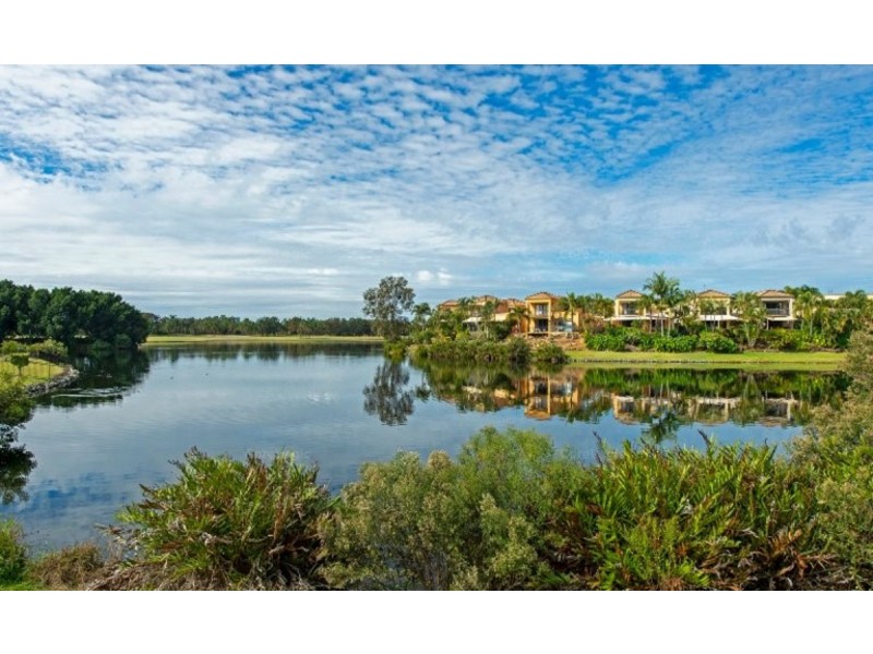 120/152 Palm Meadows Drive, Carrara QLD 4211
