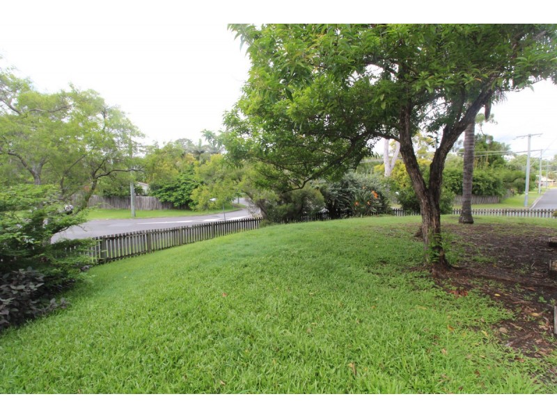 37 Mortensen Road, Nerang QLD 4211