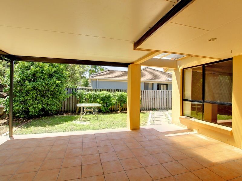 42 Riverwood Drive, Ashmore QLD 4214