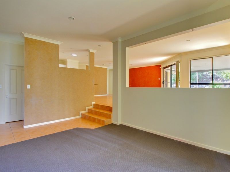 42 Riverwood Drive, Ashmore QLD 4214