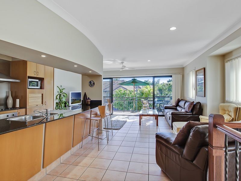 34/85 Palm Meadows Drive, Carrara QLD 4211