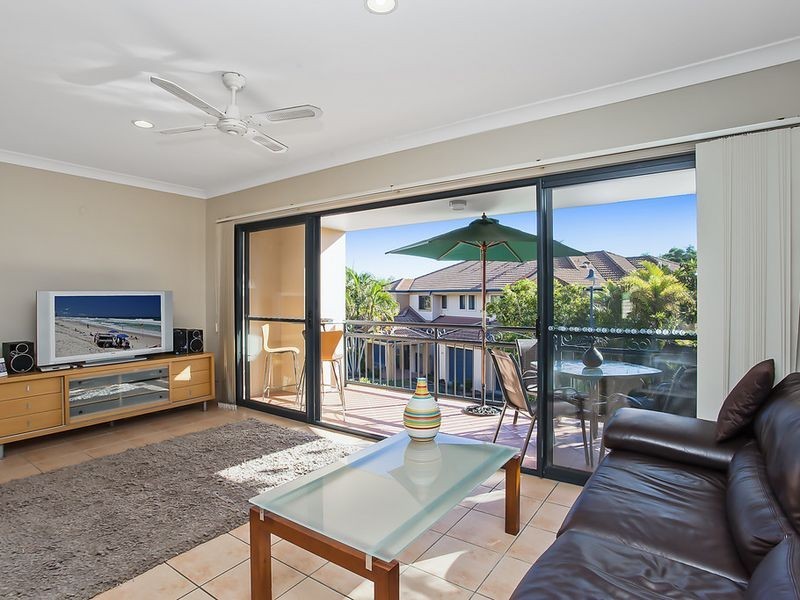 34/85 Palm Meadows Drive, Carrara QLD 4211