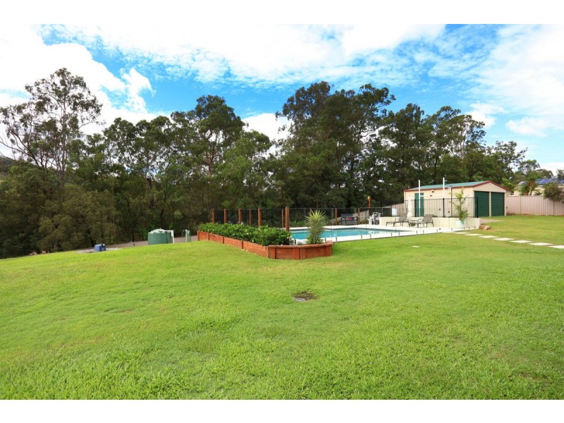 38 Mountain View Crest, Mount Nathan QLD 4211