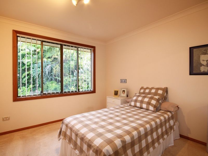 17 Maryland Avenue, Carrara QLD 4211