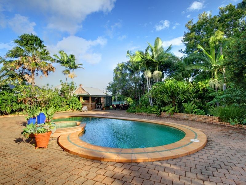 17 Maryland Avenue, Carrara QLD 4211