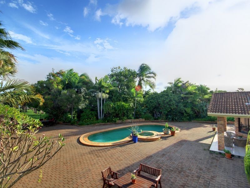 17 Maryland Avenue, Carrara QLD 4211