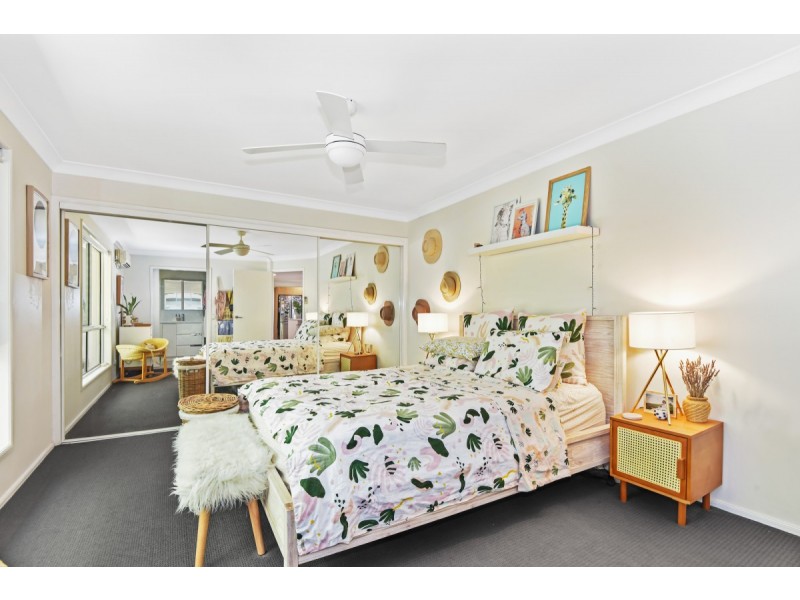 12 Foxhill Court, Carrara QLD 4211