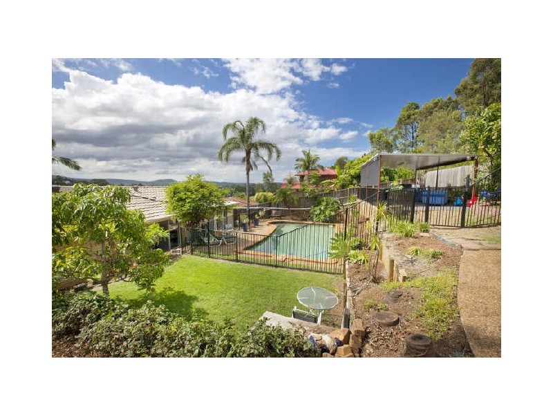 6 Quartz Place, Carrara QLD 4211