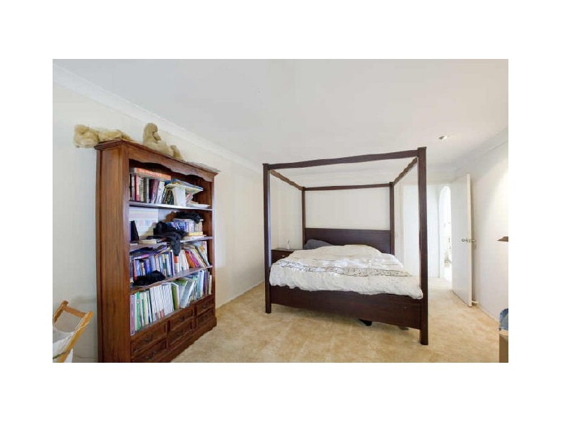 6 Quartz Place, Carrara QLD 4211