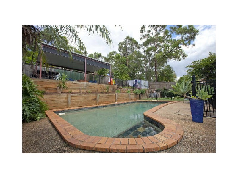 6 Quartz Place, Carrara QLD 4211