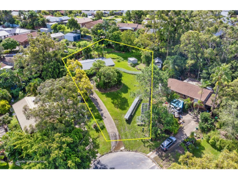 10 Bernadette Place, Highland Park QLD 4211