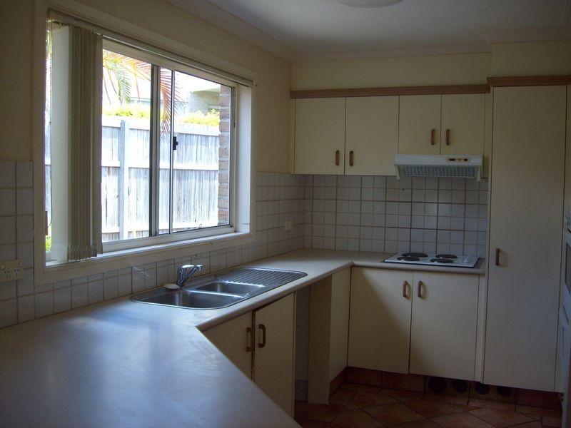 30a Aberdeen Court, Highland Park QLD 4211