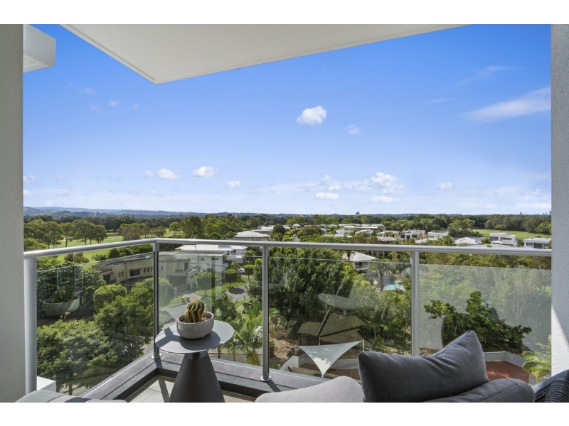 271/135 Lakelands Drive, Merrimac QLD 4226