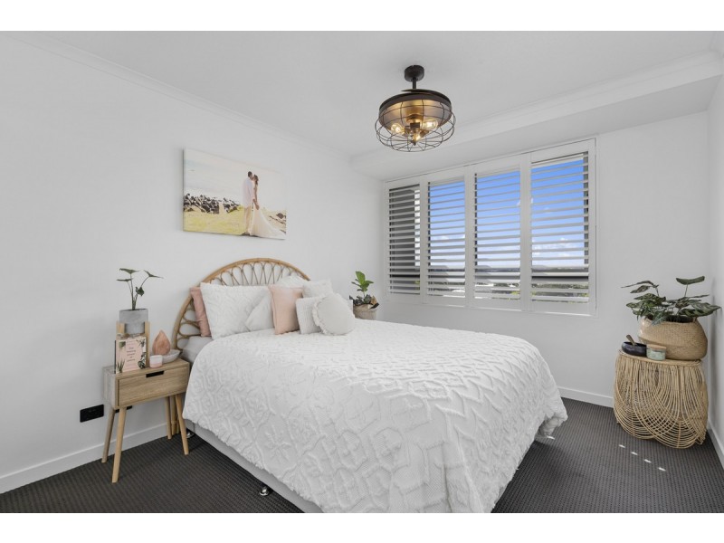 271/135 Lakelands Drive, Merrimac QLD 4226