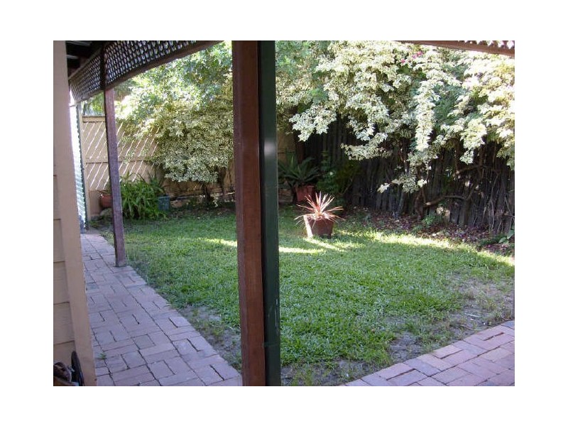 4/30 Warrener Street, Nerang QLD 4211
