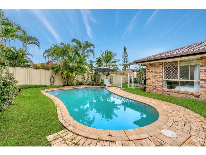 88 Hickey Way, Carrara QLD 4211