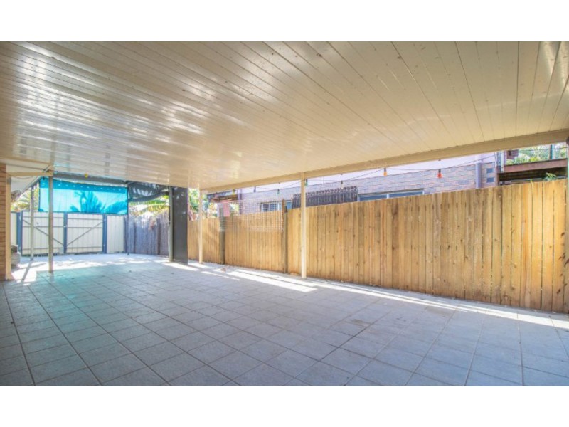 38 Eileen Avenue, Southport QLD 4215
