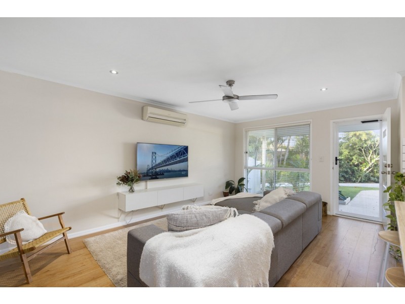 37 Bards Court, Nerang QLD 4211
