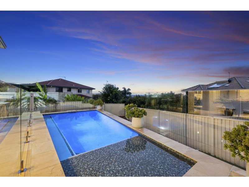 5 Ridgeline Way, Highland Park QLD 4211