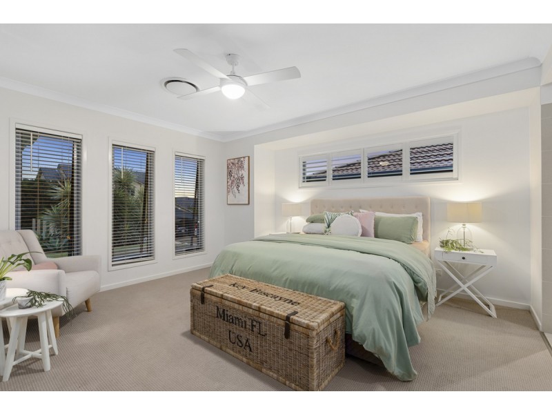 5 Ridgeline Way, Highland Park QLD 4211