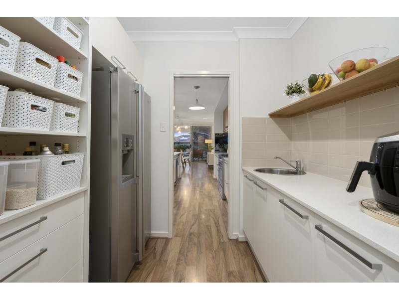 5 Ridgeline Way, Highland Park QLD 4211