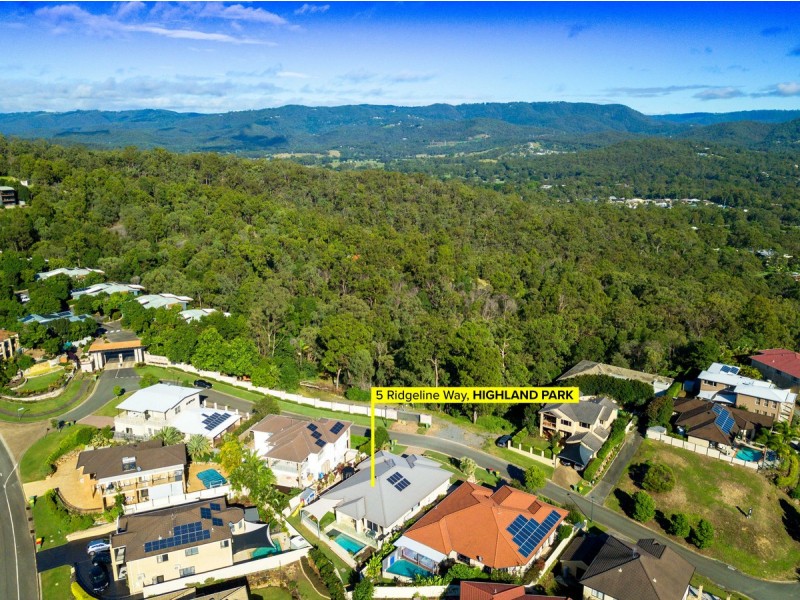 5 Ridgeline Way, Highland Park QLD 4211
