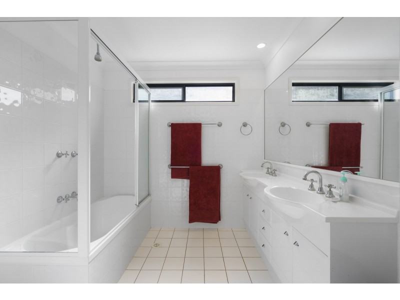 36/2 Ridgeline Way, Highland Park QLD 4211