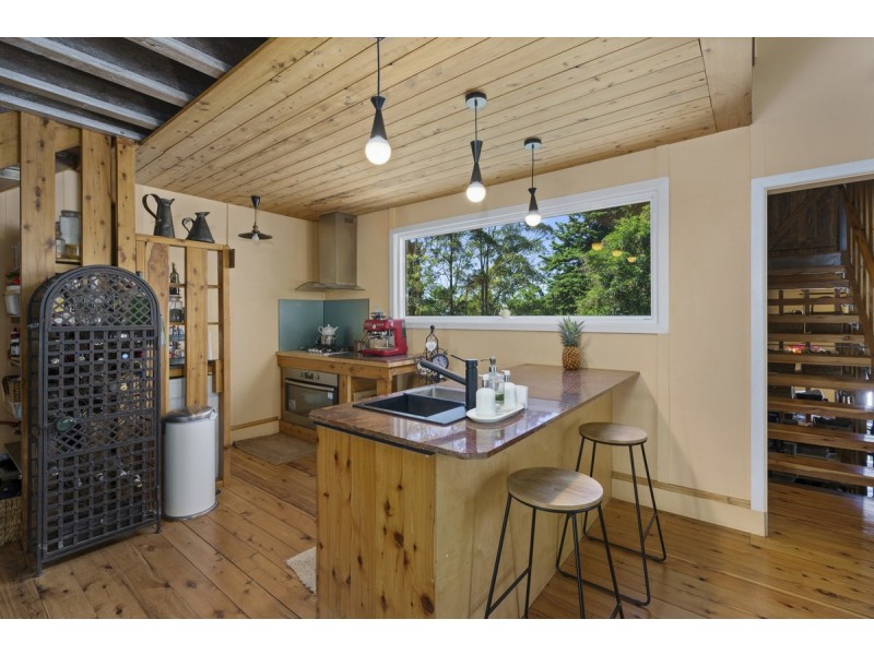 37 Lyrebird Ridge Road, Springbrook QLD 4213