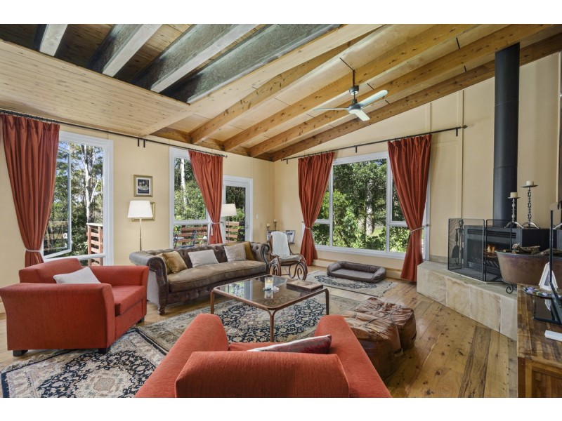 37 Lyrebird Ridge Road, Springbrook QLD 4213