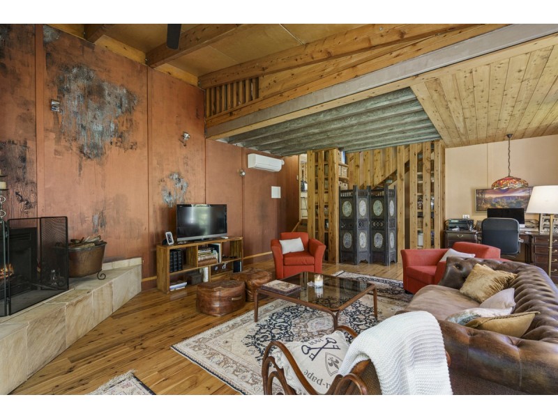 37 Lyrebird Ridge Road, Springbrook QLD 4213