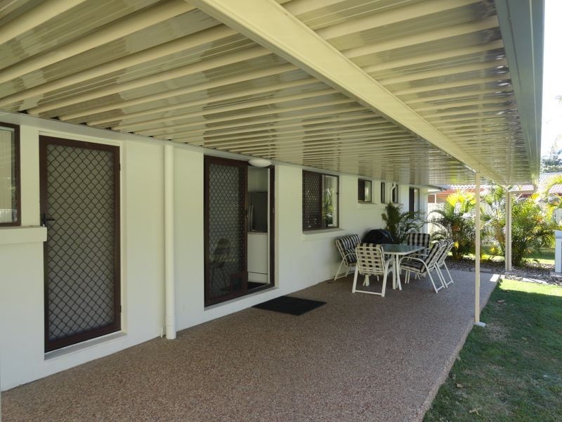 6 The Avenue, Nerang QLD 4211