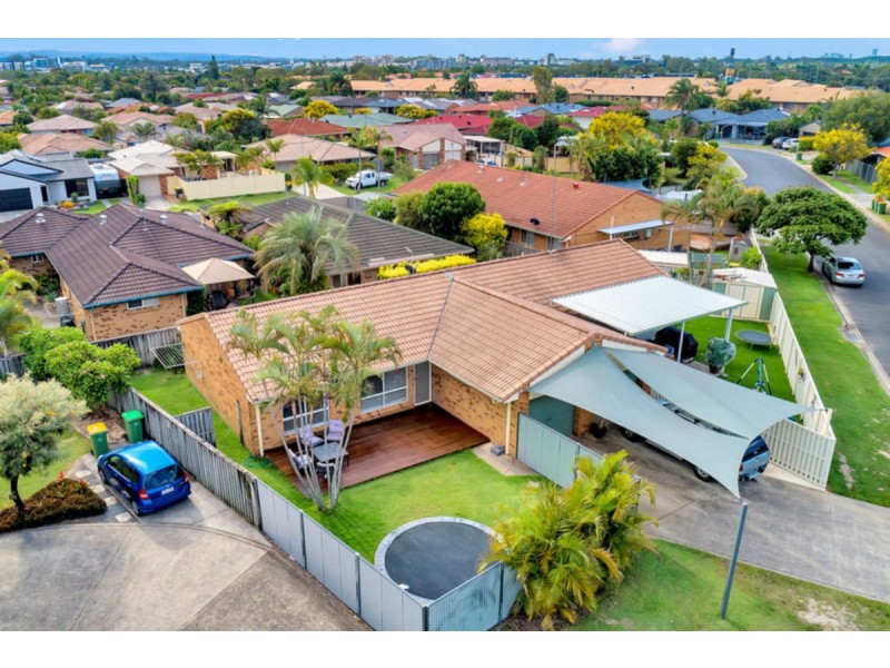 2/19 Mojave Drive, Burleigh Waters QLD 4220