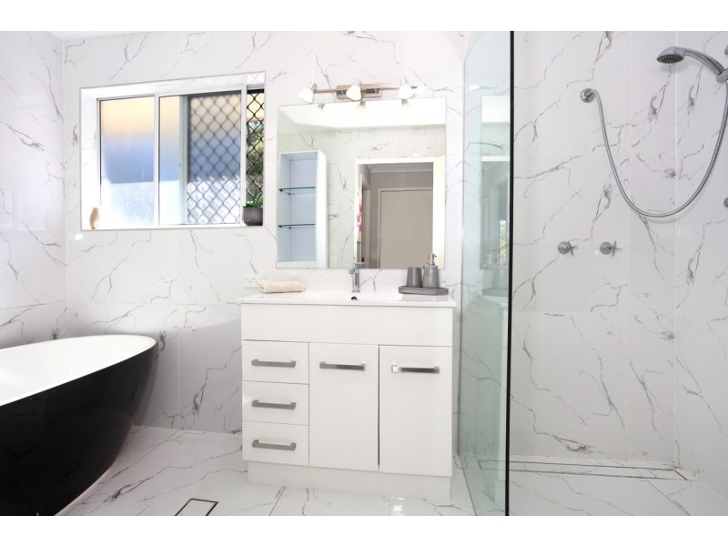 11 Coolibah Road, Gaven QLD 4211