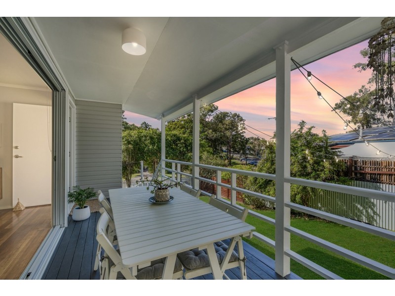 4 West Street, Nerang QLD 4211