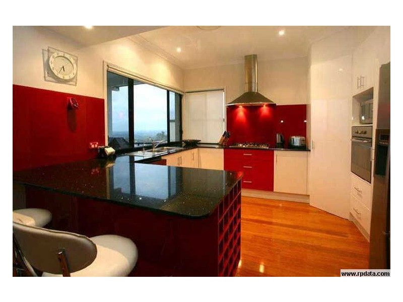 5 Chevron Rise, Highland Park QLD 4211