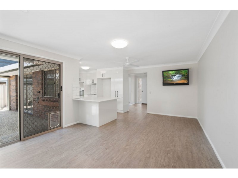 10 Agave Street, Elanora QLD 4221