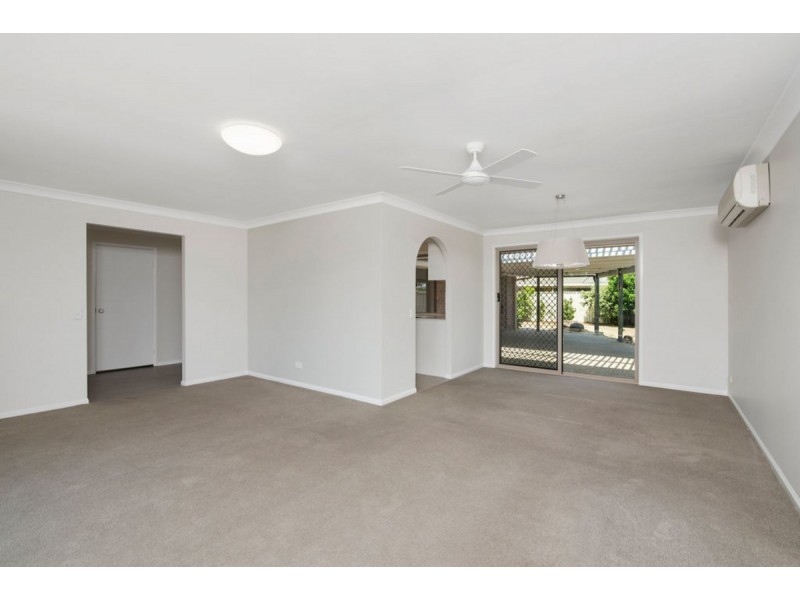 10 Agave Street, Elanora QLD 4221