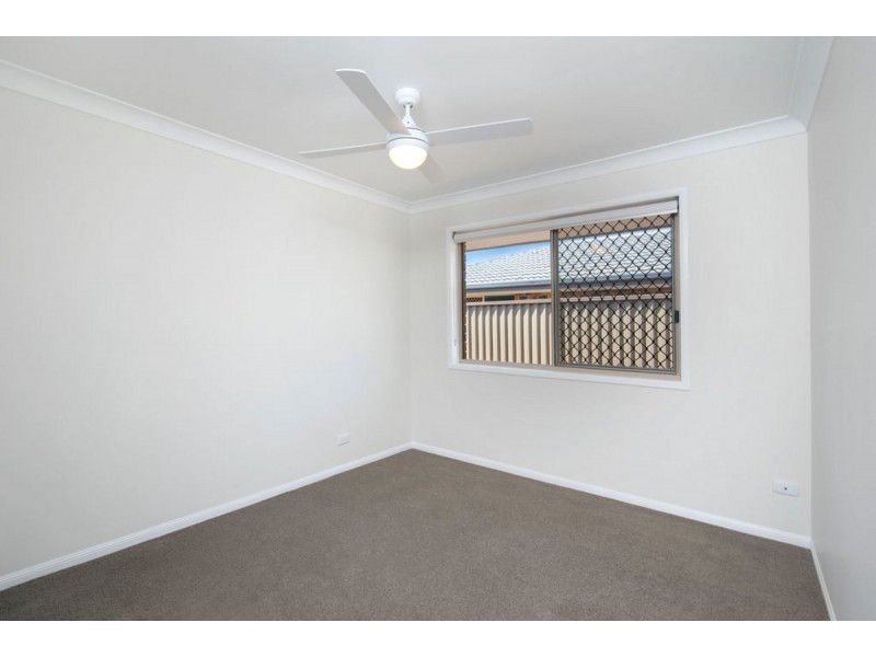 10 Agave Street, Elanora QLD 4221