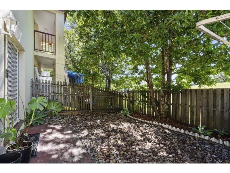 16/102 Alexander Drive, Highland Park QLD 4211