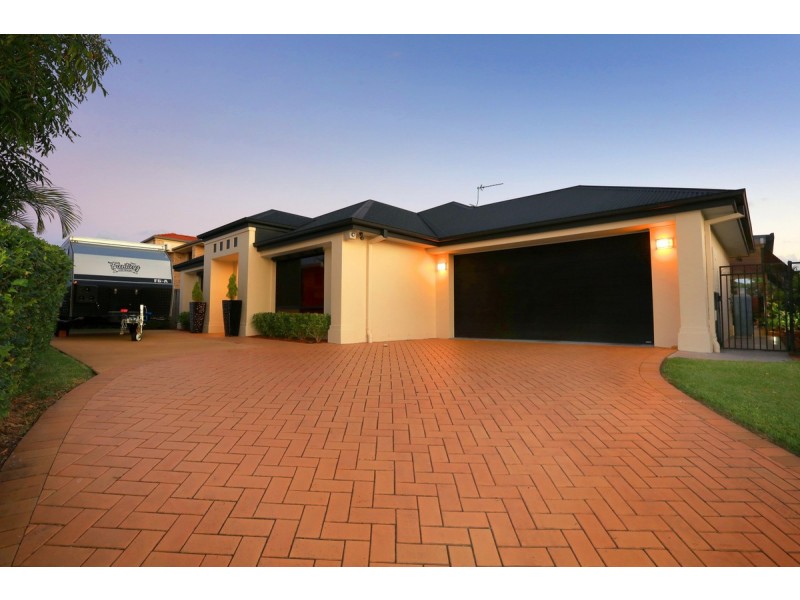 15 Redgum Place, Molendinar QLD 4214