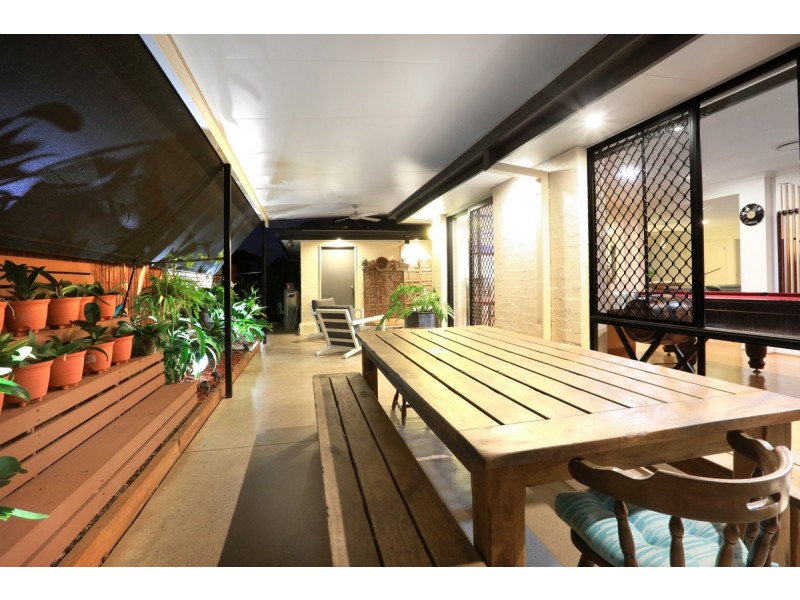 15 Redgum Place, Molendinar QLD 4214