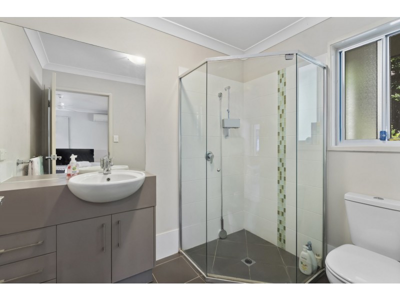 31 Kelsey Circuit, Nerang QLD 4211