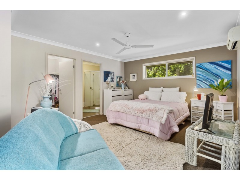 31 Kelsey Circuit, Nerang QLD 4211